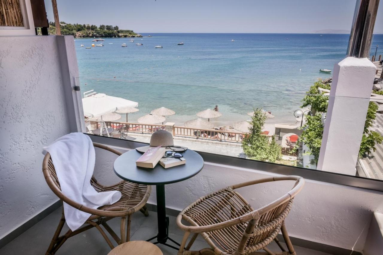 Laia Seafront Luxury Apartments Agia Pelagia  Ngoại thất bức ảnh